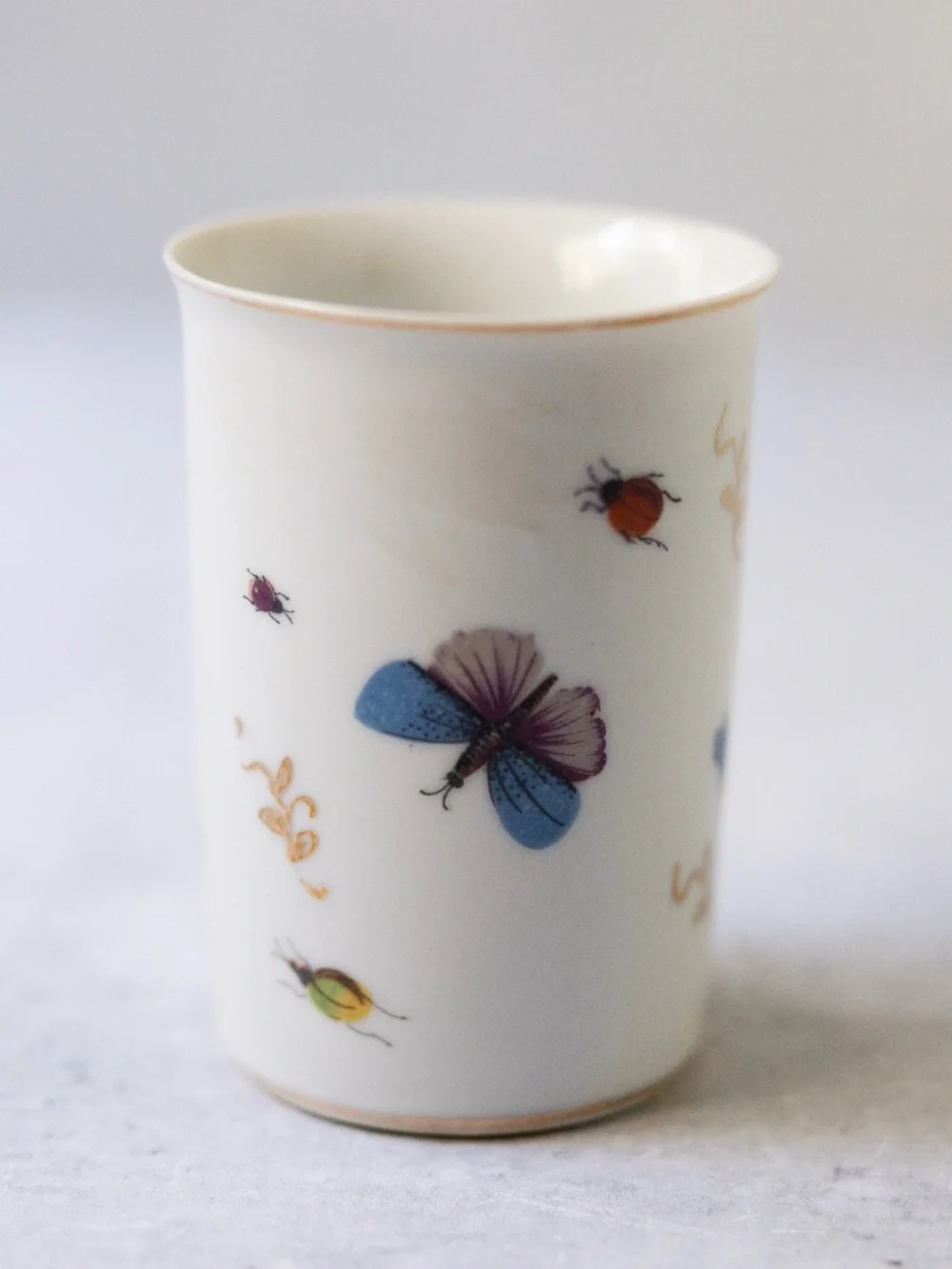 Spring Time Royal Crown Japan vintage porcelain cup tumbler vase 3 3/8